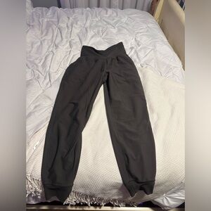 Joggers grayish army green!